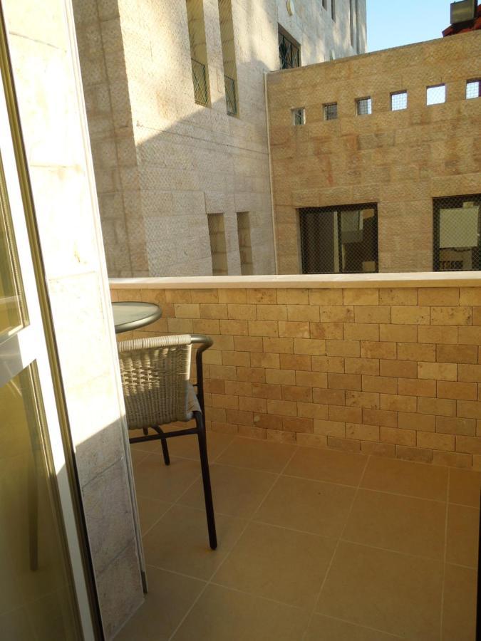 Mamilla Boutique Apartments Jerusalem Exterior photo